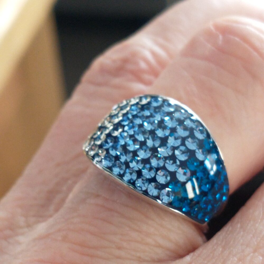 Ring - Picture 2 of 3